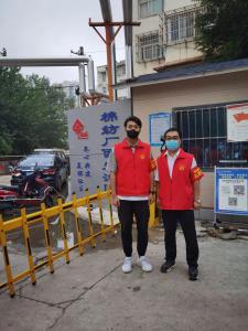 市文旅集團(tuán)一線戰(zhàn)“疫”之：“帥飛了”組合秒變“救火勇士”，“暖心”大白全心全意為居民服務(wù)